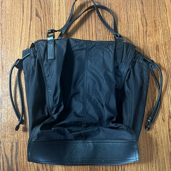 Burberry Black Nylon Leather Buckleigh Tote Bag - Picture 7 of 12